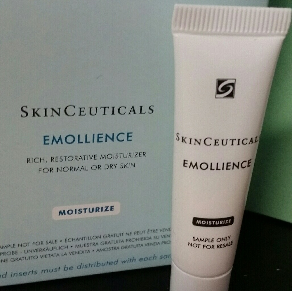 10 Mini SkinCeuticals Emollience Tubes